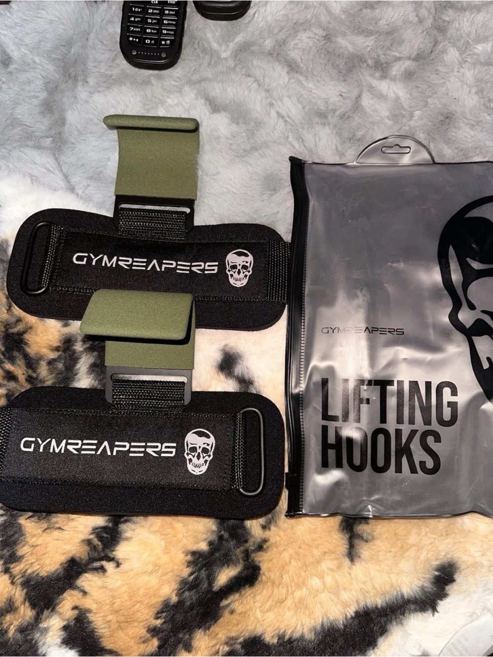 Gymreapers Olive & Black Lifting Hooks for Men